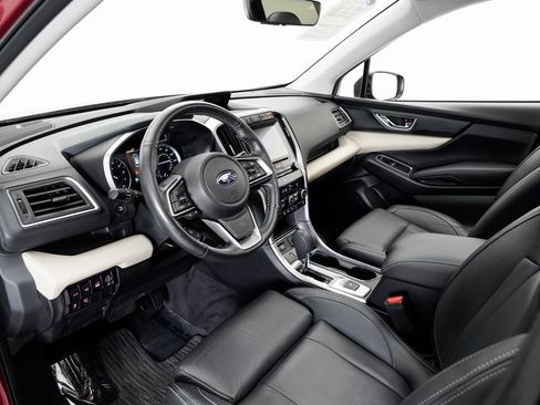 Used 2022 Subaru Ascent Limited w/ Technology Package image 4