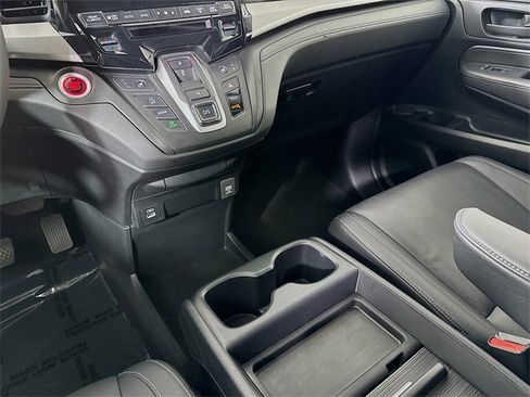 Used 2024 Honda Odyssey EX-L image 25
