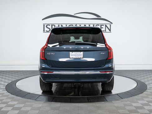 New 2026 Volvo XC90 B6 Core image 6