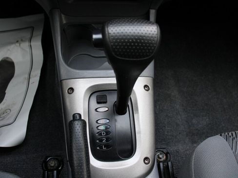 Used 2002 Toyota RAV4 4WD image 8