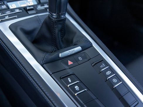 Used 2022 Porsche 718 Cayman GTS image 47