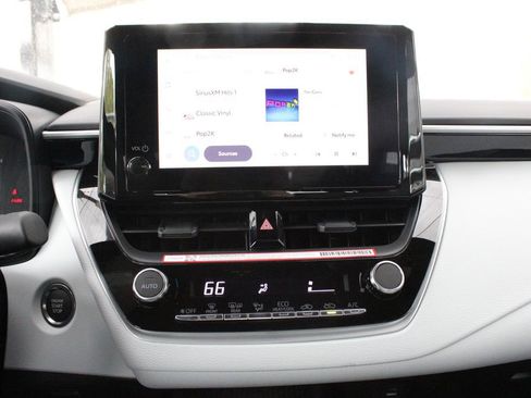 New 2026 Toyota Corolla SE FWD image 4