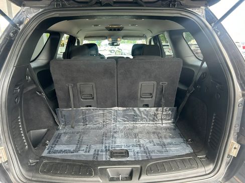 Used 2018 Dodge Durango SXT w/ 3rd Row Seating Group AWD/4WD image 18