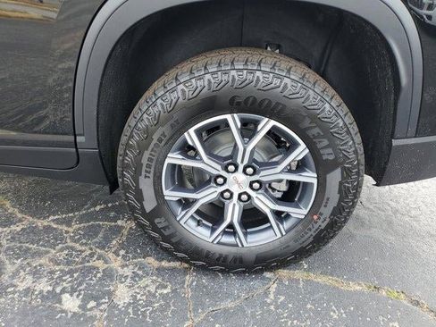 New 2026 GMC Acadia AT4 image 7