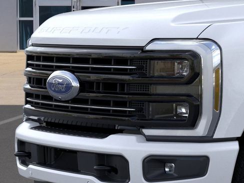 New 2025 Ford F250 Platinum image 17