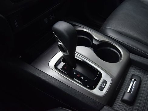 Used 2017 Honda Ridgeline RTL-T image 24