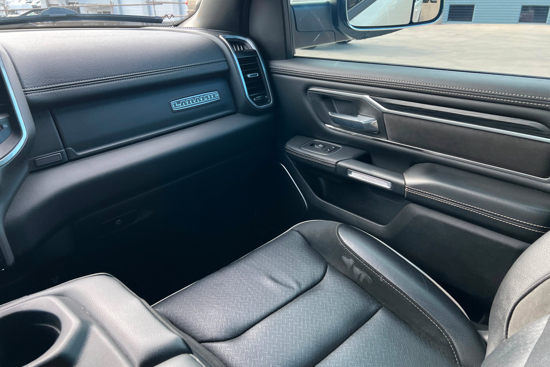 Certified 2023 RAM 1500 Laramie AWD/4WD image 10