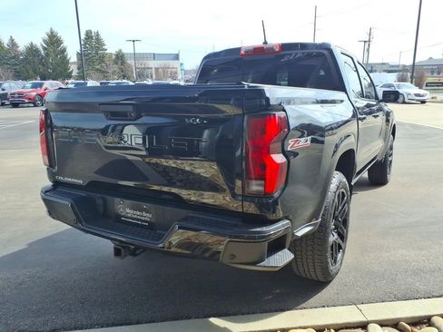 Used 2025 Chevrolet Colorado Z71 w/ Technology Package image 6