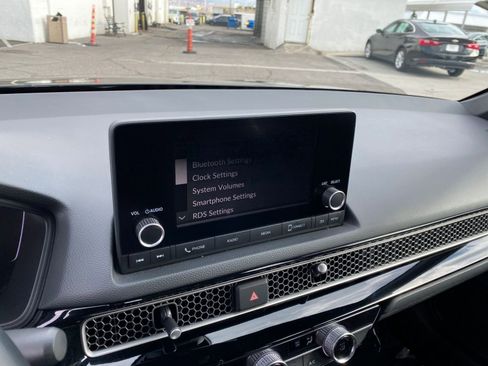 Used 2025 Honda Civic Sport image 21