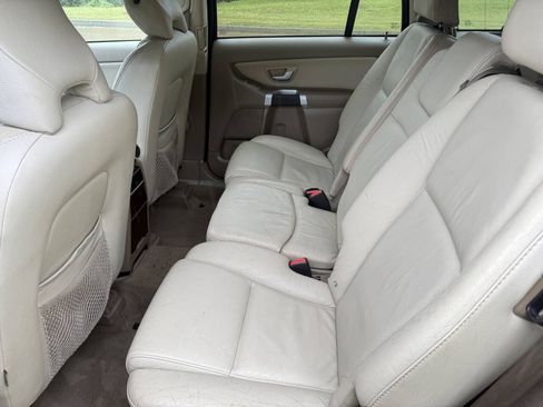 Used 2011 Volvo XC90 3.2 AWD/4WD image 11