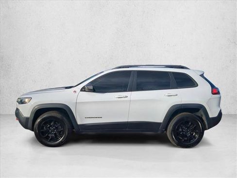 Used 2019 Jeep Cherokee Trailhawk w/ Comfort/Convenience Group image 9
