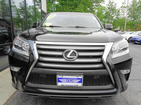 Used 2018 Lexus GX 460 w/ Navigation Package AWD/4WD image 2