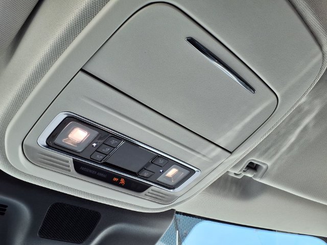 New 2027 Lincoln Navigator Premiere RWD image 14