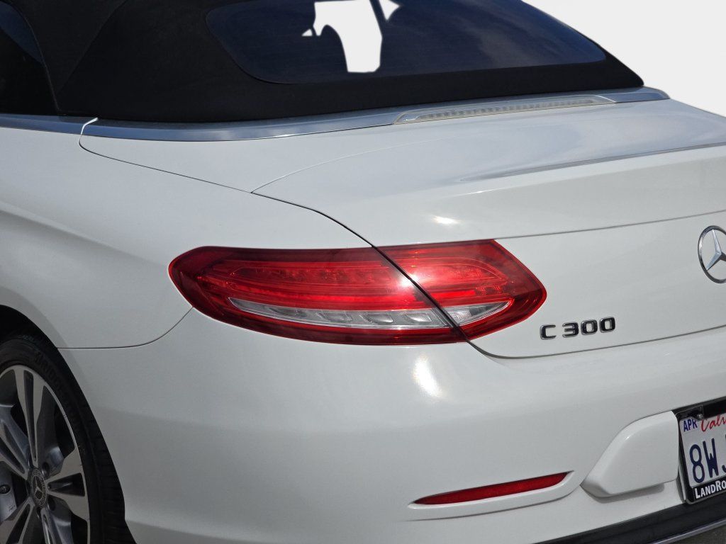Used 2018 Mercedes-Benz C 300 Cabriolet image 36