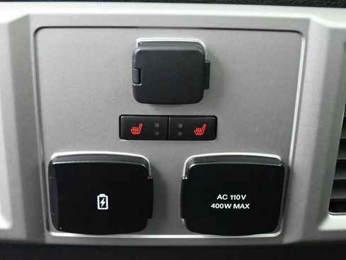 Used 2020 Ford F150 Lariat w/ Equipment Group 502A Luxury AWD/4WD image 29