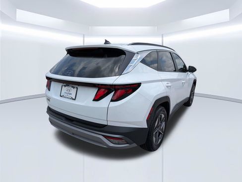 Certified 2026 Hyundai Tucson SEL FWD image 4