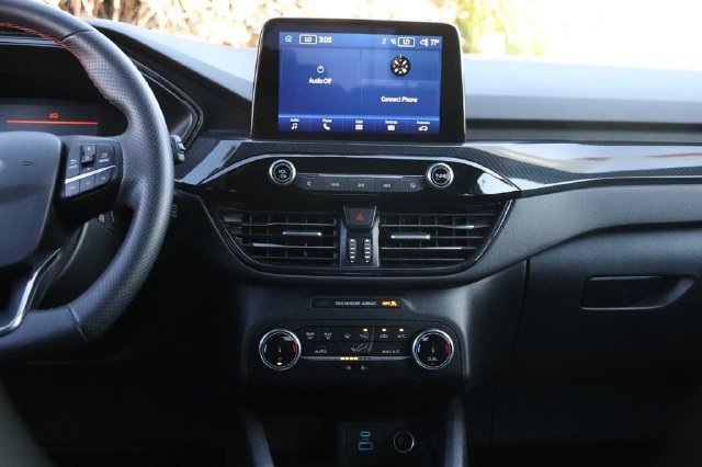 Certified 2023 Ford Escape ST-Line w/ Equipment Group 301A FWD image 25