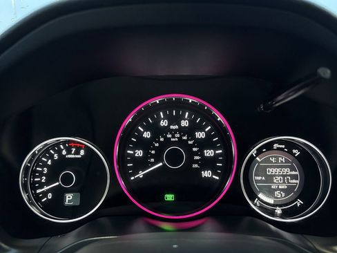 Used 2017 Honda HR-V EX-L image 18