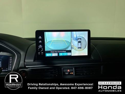 Used 2025 Honda Pilot Elite image 8