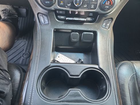 Used 2019 Chevrolet Tahoe LT AWD/4WD image 19