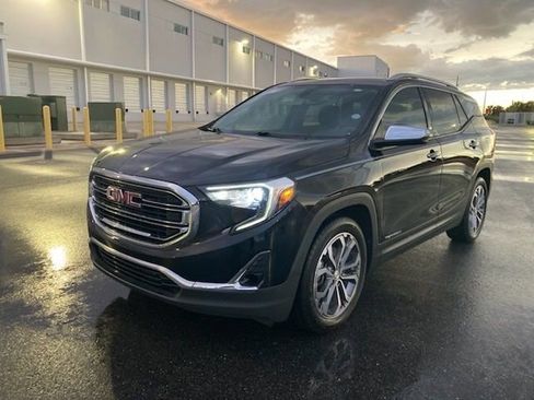 Used 2019 GMC Terrain SLT w/ Preferred Package FWD image 1