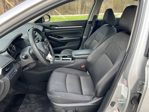 Used 2021 Nissan Altima 2.5 SV image 15