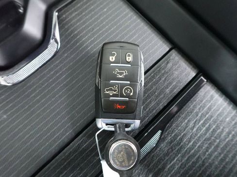 Used 2022 RAM 1500 Limited image 21