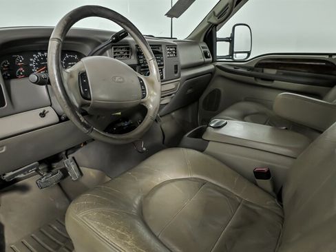 Used 2000 Ford F350 Lariat image 17