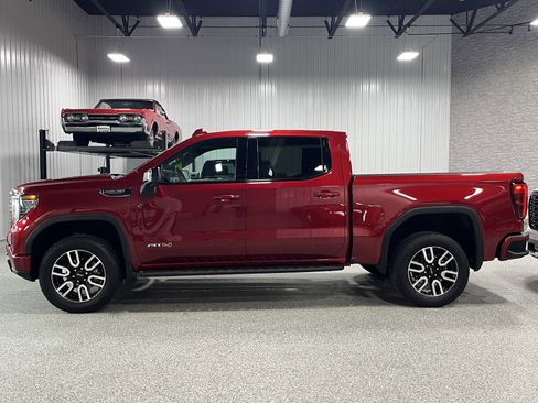 Certified 2024 GMC Sierra 1500 AT4 w/ Technology Package image 2
