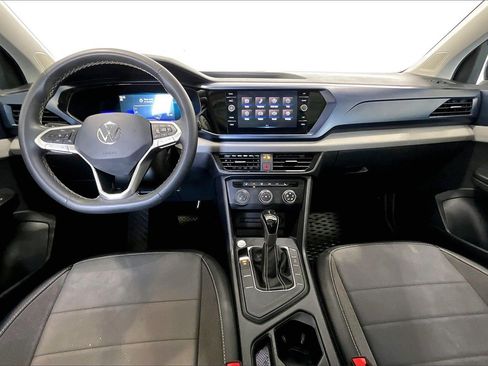 Used 2022 Volkswagen Taos SE w/ Panoramic Sunroof Package image 15