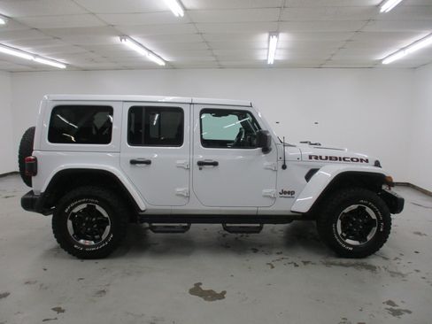 Used 2021 Jeep Wrangler Unlimited Rubicon AWD/4WD image 10