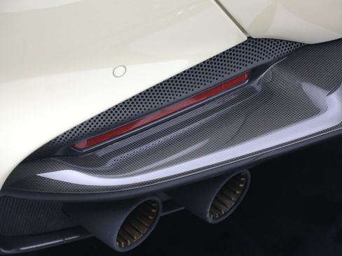 Certified 2023 Ferrari Portofino M image 37