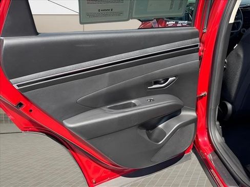 Certified 2023 Hyundai Tucson SEL FWD image 18