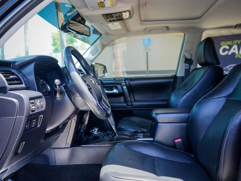 Used 2020 Toyota 4Runner Nightshade image 10