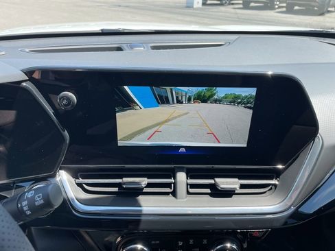 New 2026 Chevrolet Trax RS w/ Driver Confidence Package FWD image 11
