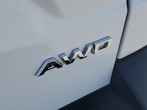 Used 2024 Ford Maverick Lariat image 6