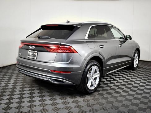 Used 2019 Audi Q8 Premium w/ Convenience Package image 9