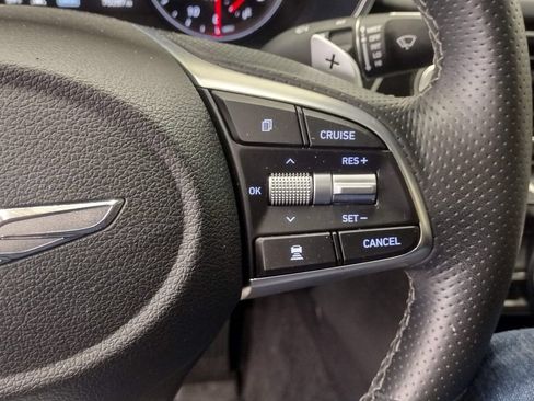 Used 2020 Genesis G70 2.0T w/ Elite Package RWD image 27