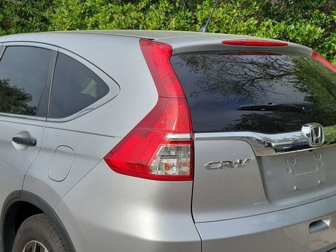 Used 2016 Honda CR-V SE image 13