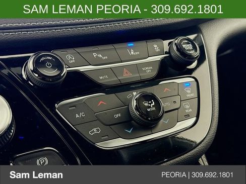 New 2026 Chrysler Pacifica Limited w/ S Appearance Package AWD/4WD image 16