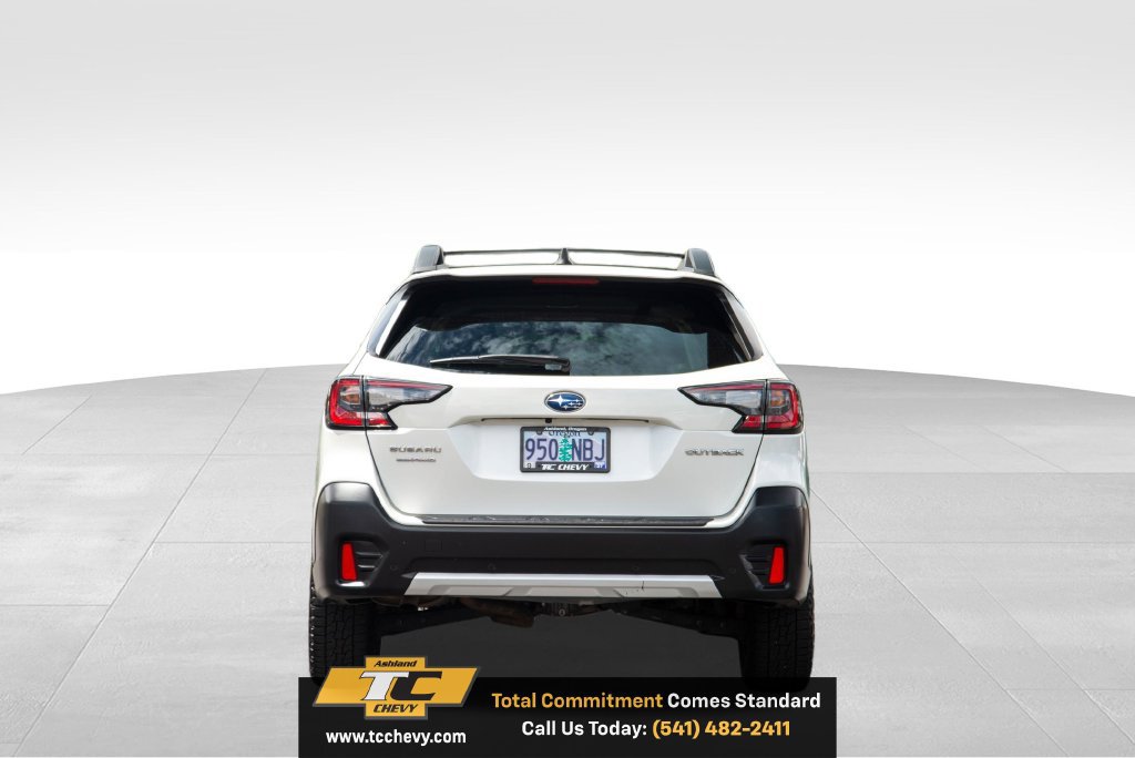 Used 2022 Subaru Outback Limited AWD/4WD image 4