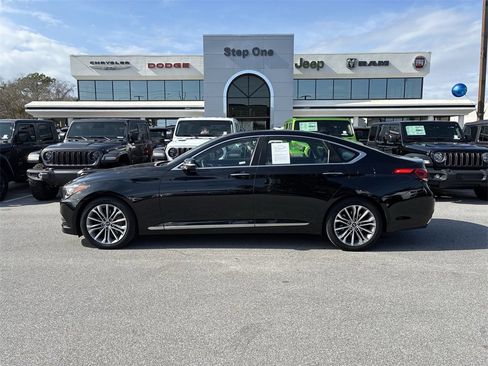 Used 2017 Genesis G80 3.8 w/ Option Group 02 image 8