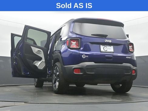 Used 2018 Jeep Renegade Latitude FWD image 60