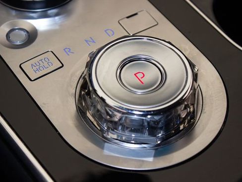 Used 2025 Genesis GV80 2.5T Standard image 32