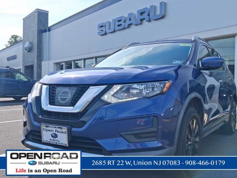 Used 2017 Nissan Rogue S w/ Appearance Package AWD/4WD image 1