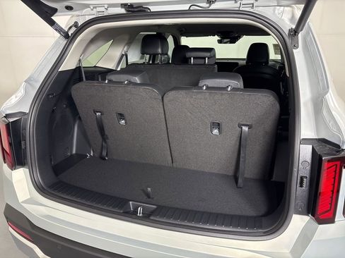 New 2026 Kia Sorento EX AWD/4WD image 22