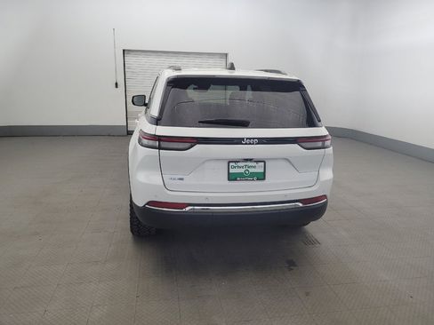 Used 2022 Jeep Grand Cherokee Limited 4xe AWD/4WD image 6