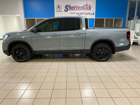 Used 2022 Honda Ridgeline Black Edition image 5
