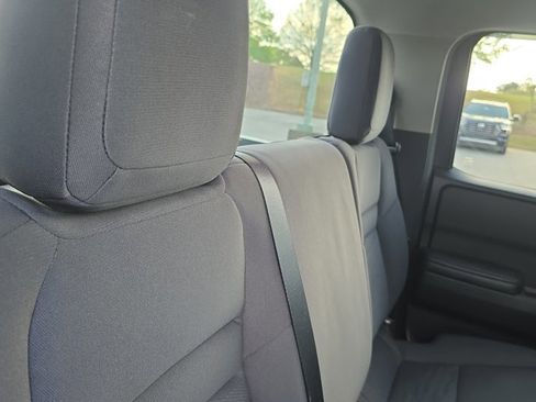 Used 2025 Nissan Frontier S image 21