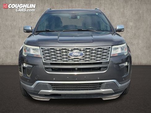 Used 2018 Ford Explorer Platinum AWD/4WD image 2